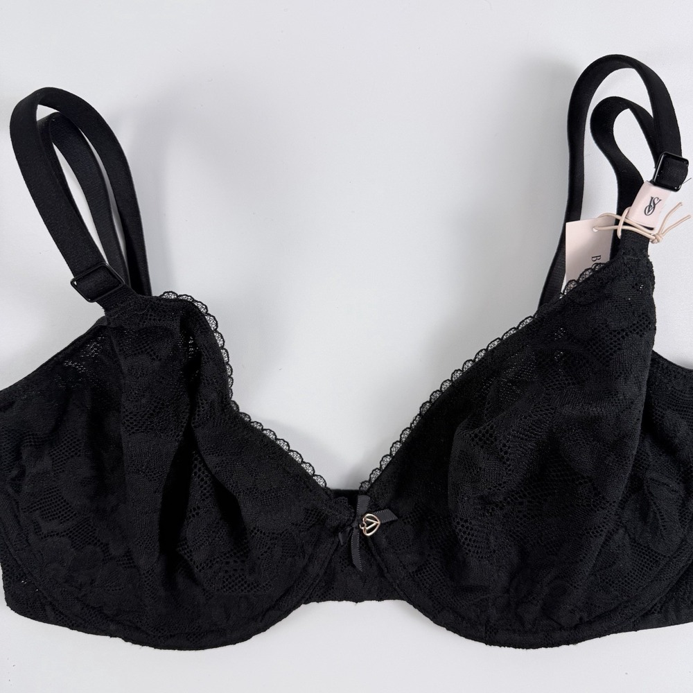 Victoria's Secret Body By Victoria Black Floral Lace Demi Underwire Bra 32DDD